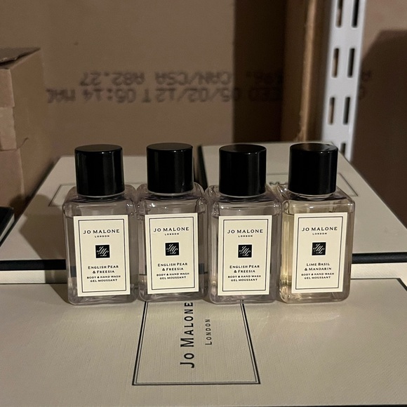Jo Malone lime basil & mandarin/english pear&freesia body & hand wash 15ml New - Picture 3 of 5